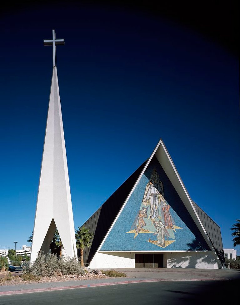 Guardian_Angel_Catholic_Cathedral,_Las_Vegas,_Nevada carol m. highsmith public.jpg