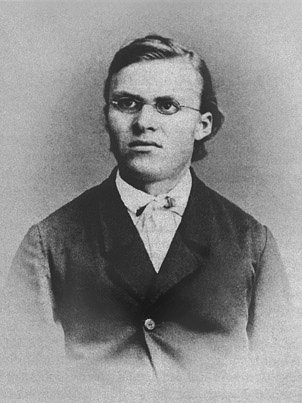 Friedrich Nietzsche 19 1864  Gustav Schultze public.jpg