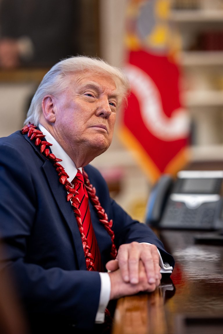 trump whit house miley riley public.jpg