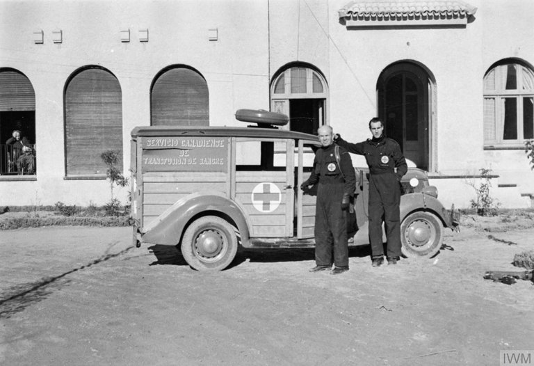 transfusion ambulance Canada 1938 cc 4.0 Imperial War Museum.jpg