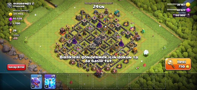 Screenshot_20241229-030335_Clash of Clans.jpg