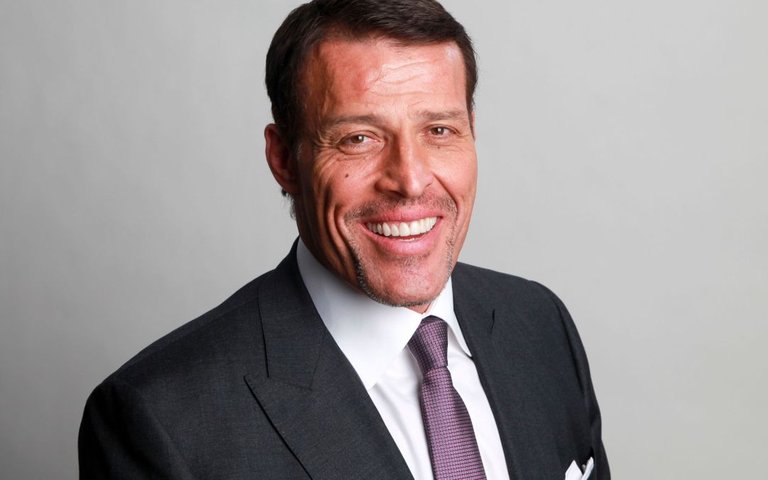 636588065099060336XXXTonyRobbins04.jpg