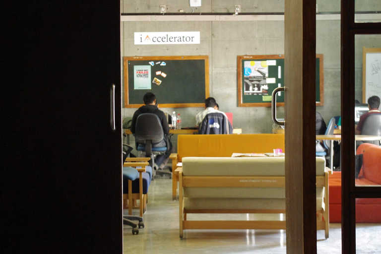 A nostalgic coworking space from the entrepreneurship support program at IIMA