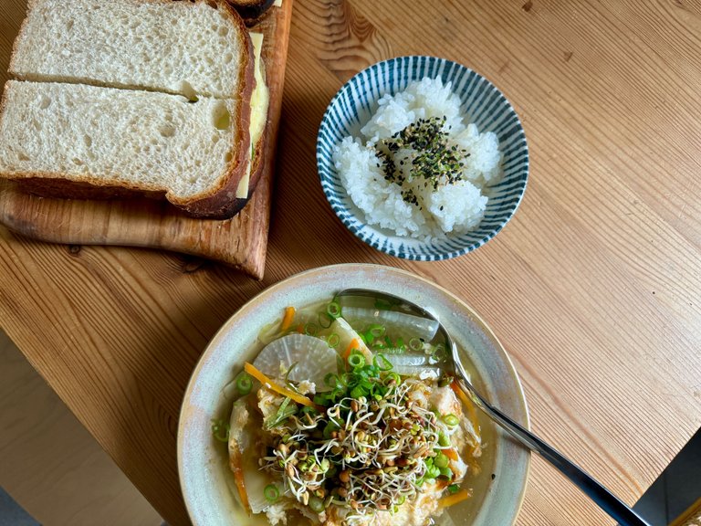 Lunches for two: German and Japanese styles