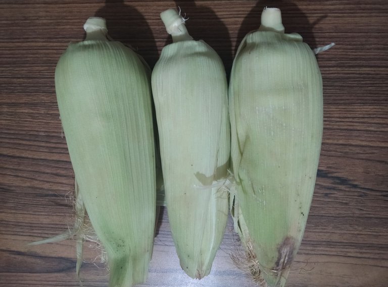 Fresh Sweet Corn.jpg