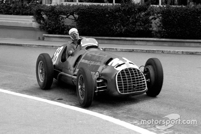 f1-monaco-gp-1950-luigi-villoresi-ferrari-125.jpg