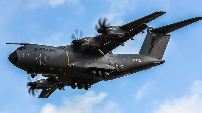 air-force-2178863__480.webp