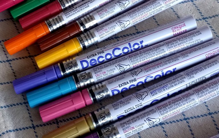 AS070-PaintPens.jpg