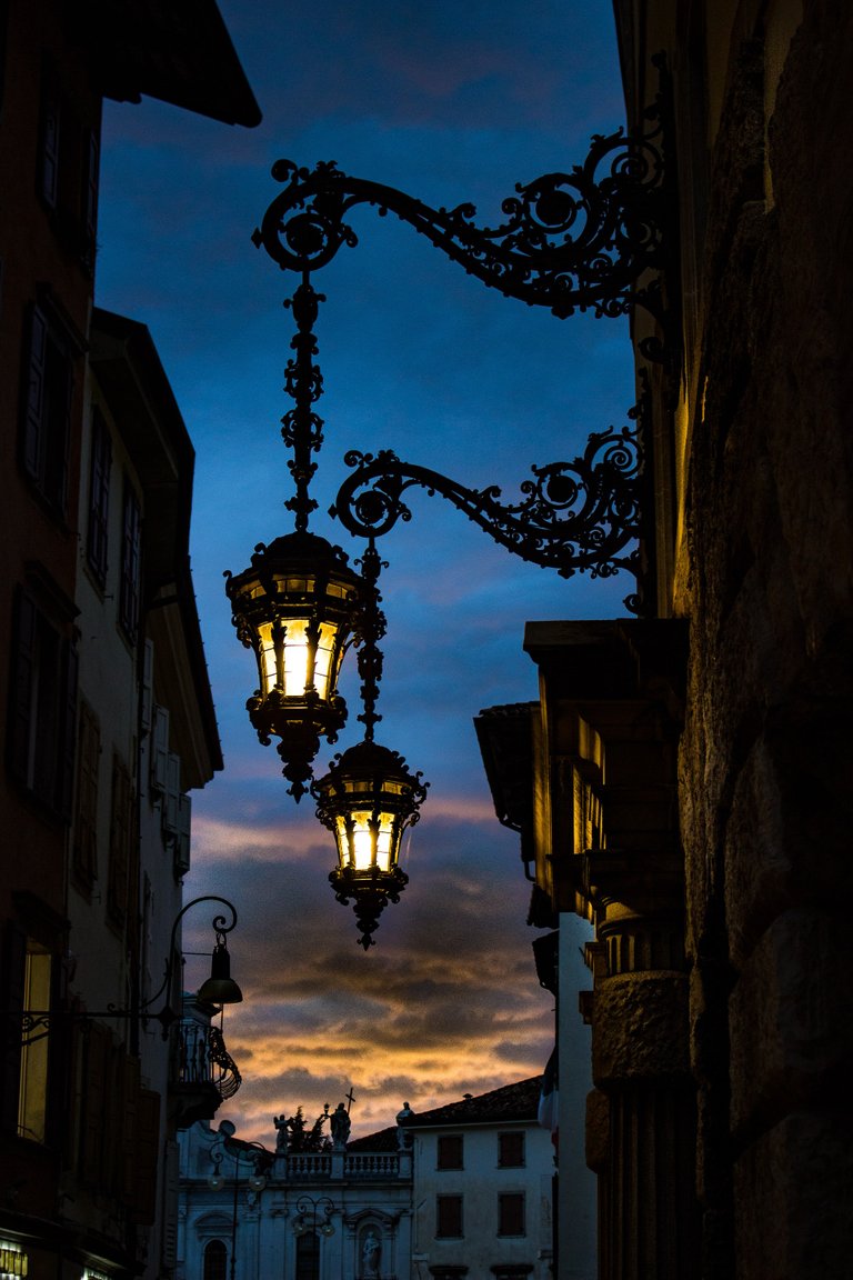 lamp_udine0370.jpg