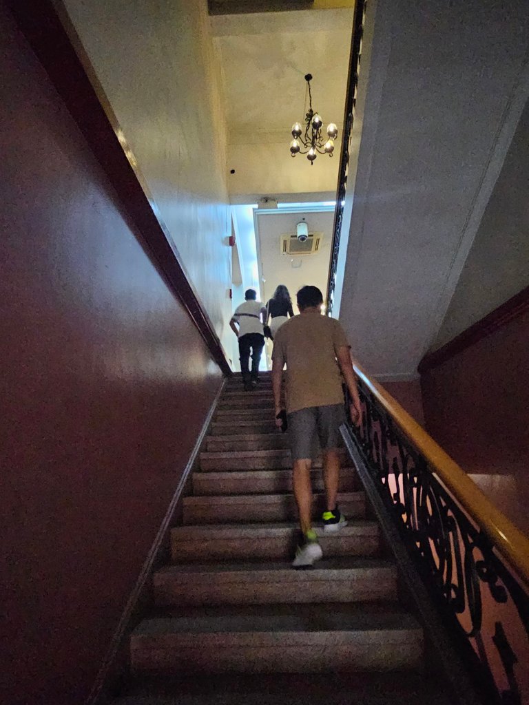IMG-92043116aaa15113dfe1644dc0e02ae3-V.jpg