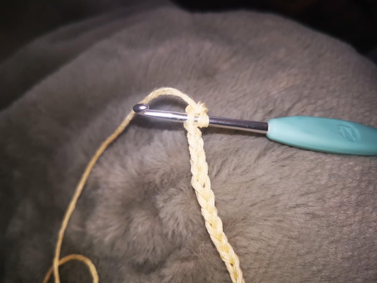 4-moulin vent crochet.jpg