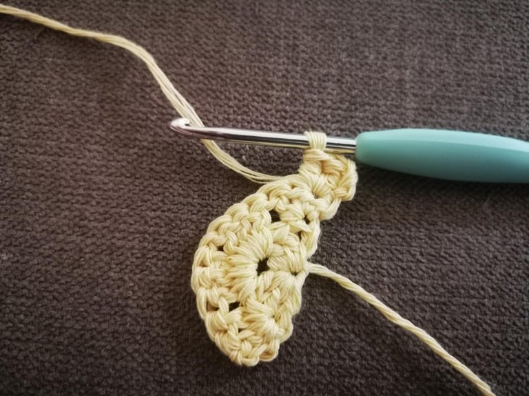 14-bandana crochet.jpg