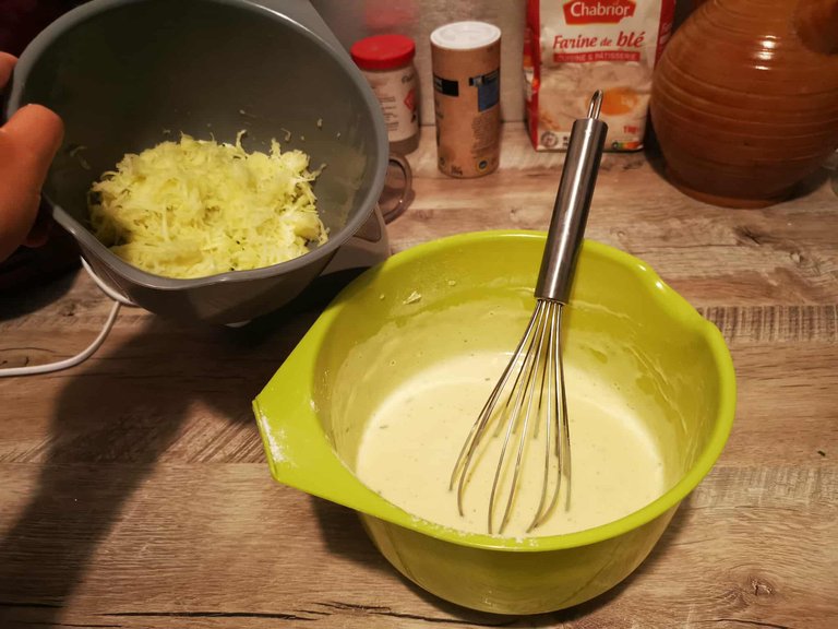 17-cake courgette feta.jpg