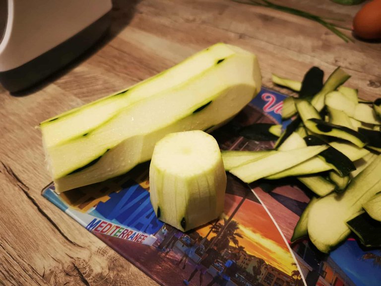 3-cake courgette feta.jpg