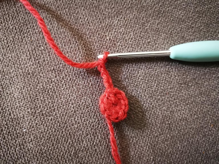 5 - porte-clés fleur crochet.jpg