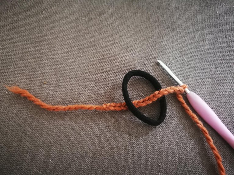 4-gros chouchou crochet.jpg