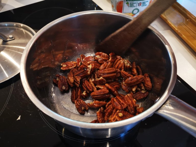 4-Pecan Brownie.jpg