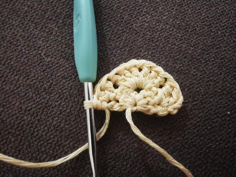 12-bandana crochet.jpg