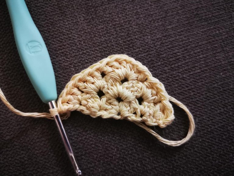 18-bandana crochet.jpg