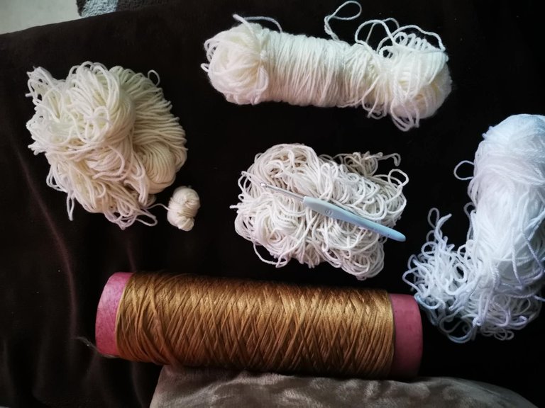 1- top au crochet.jpg