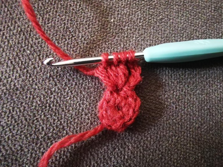 7 - porte-clés fleur crochet.jpg