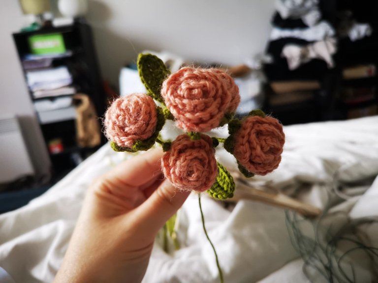 35- minis roses crochet.jpg