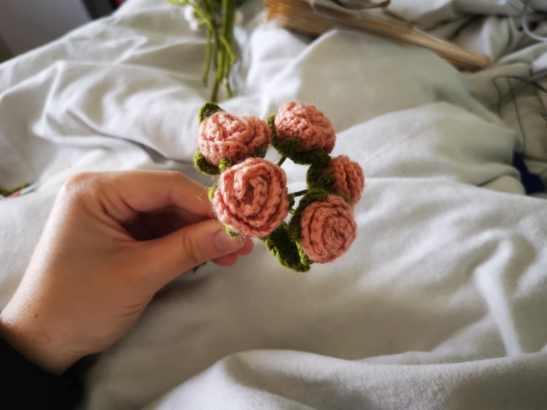 36-minis roses crochet.jpg