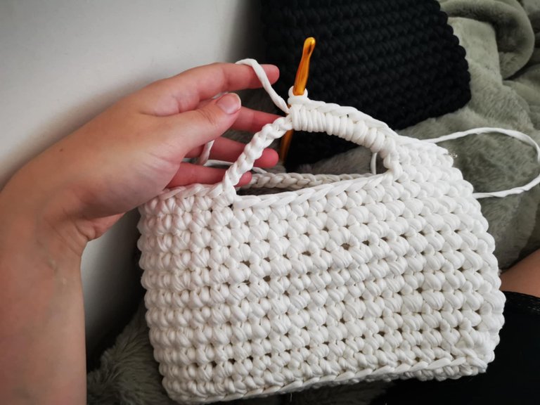 34-sac au crochet.jpg