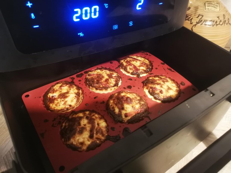 20-quiches lorraines.jpg