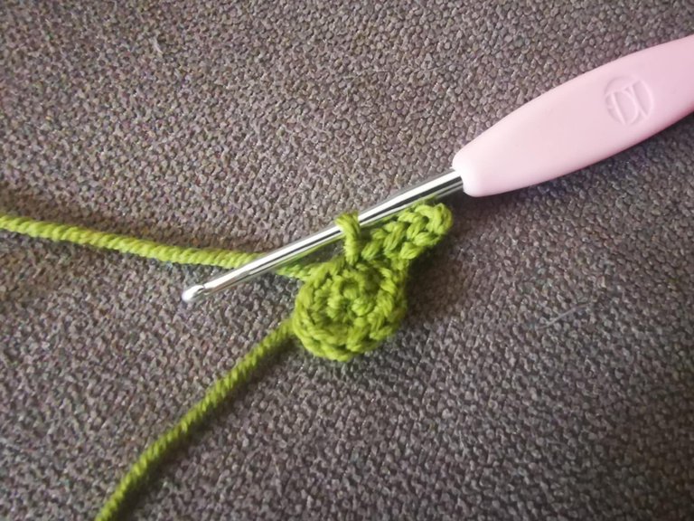 22-minis roses crochet.jpg