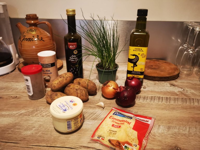 1 - tarte pdt oignons.jpg