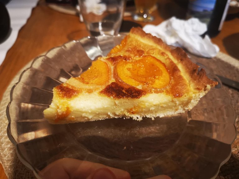 24 - tarte normande abricot.jpg