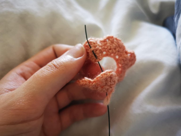 10-minis roses crochet.jpg