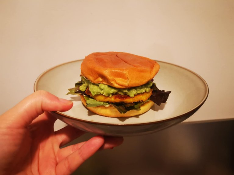 26-burger avocat poulet.jpg
