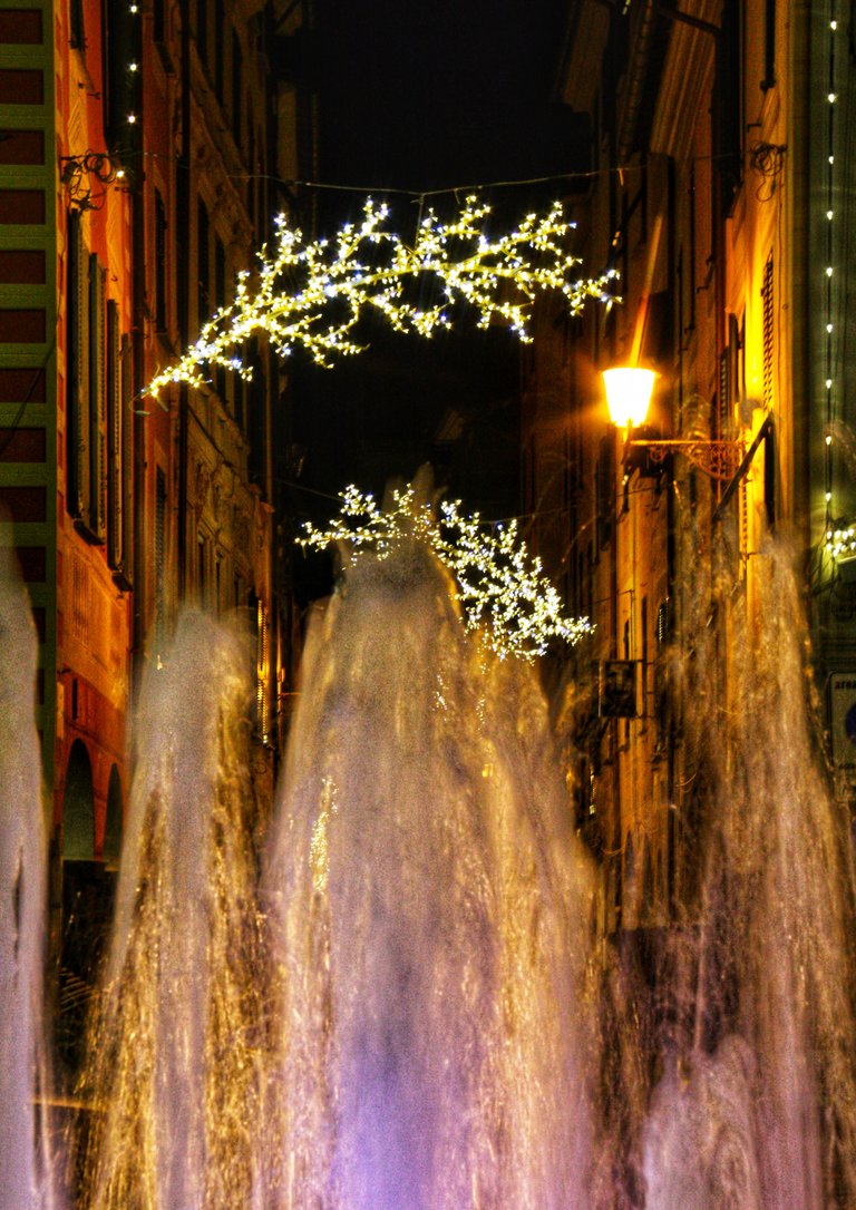 Fountains and decorations...