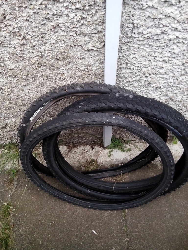 Bike tyres IMG_20140819_174100.jpg