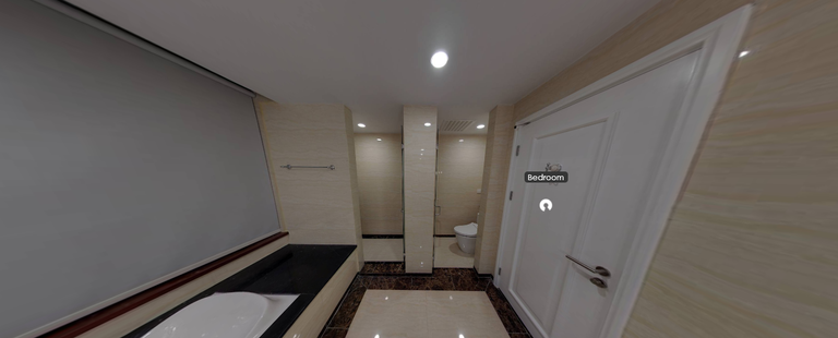 Suite BathRoom 2.png