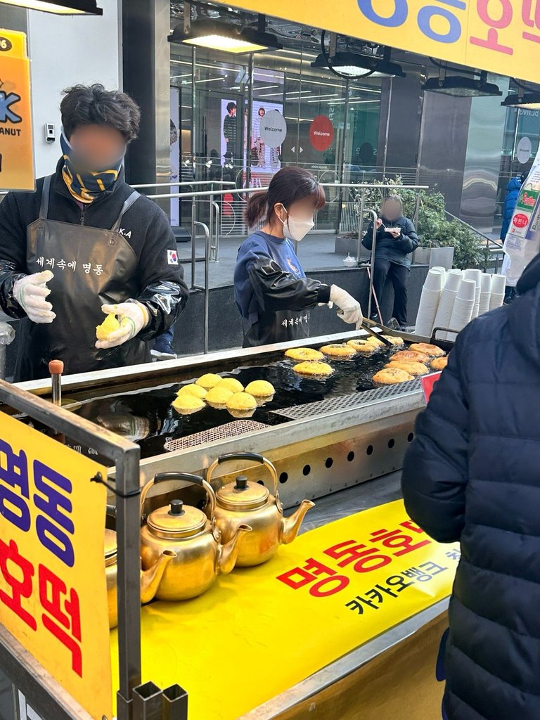 Hotteok food stall