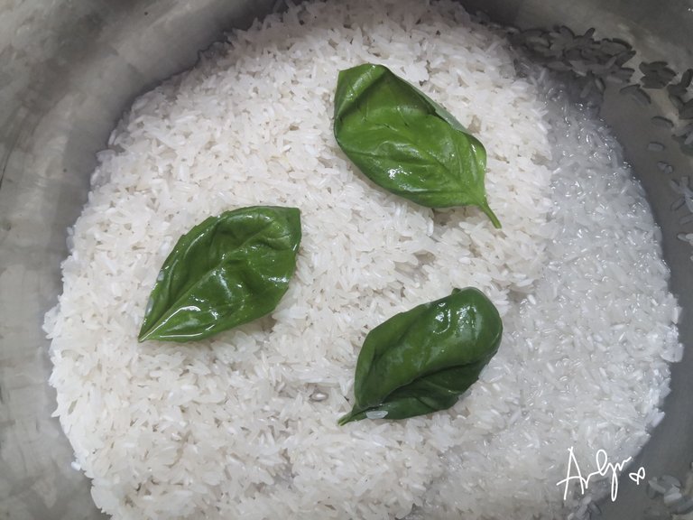 basil rice.jpg