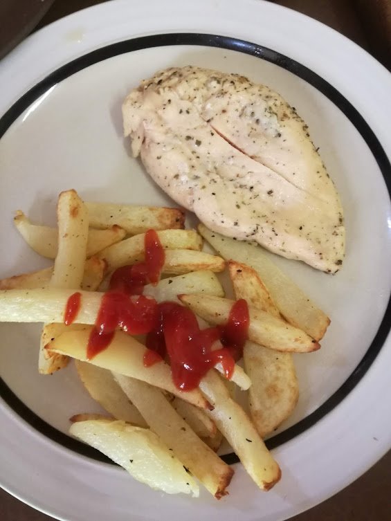 chips and chicken.jpg