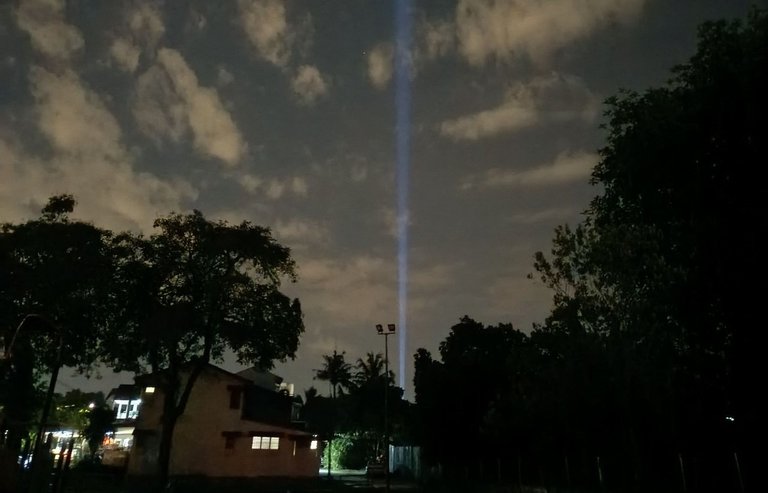 m.jpg