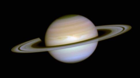 Saturn_(1995-39-343).jpg