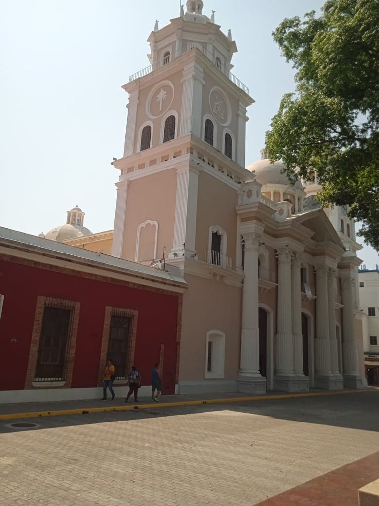 Imagen de WhatsApp 2025-04-21 a las 20.02.25_e45b4220.jpg