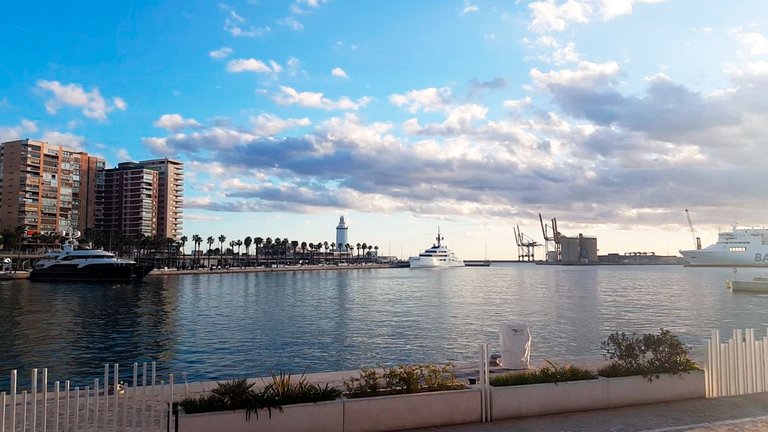 paseo maritimo 2.jpg