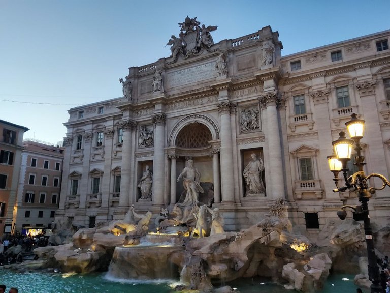 Fontana di Trevi