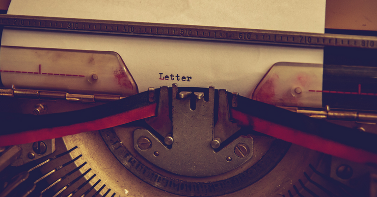 old typewriter.png