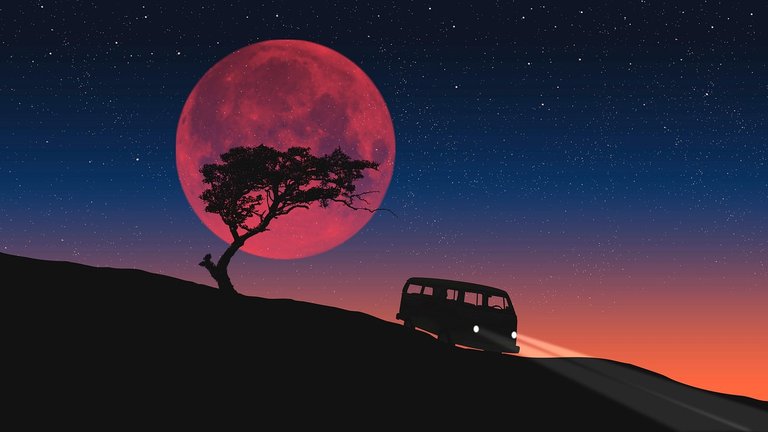 ZapficMonday; Red Moon.