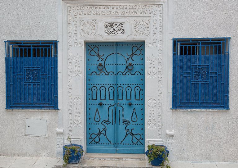 blue door 1.jpg