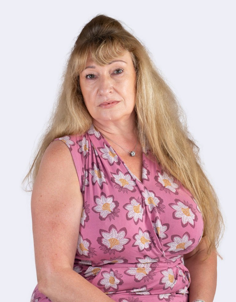 Anita-002.jpg