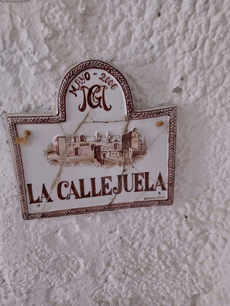 cerámica identificador calle.jpg